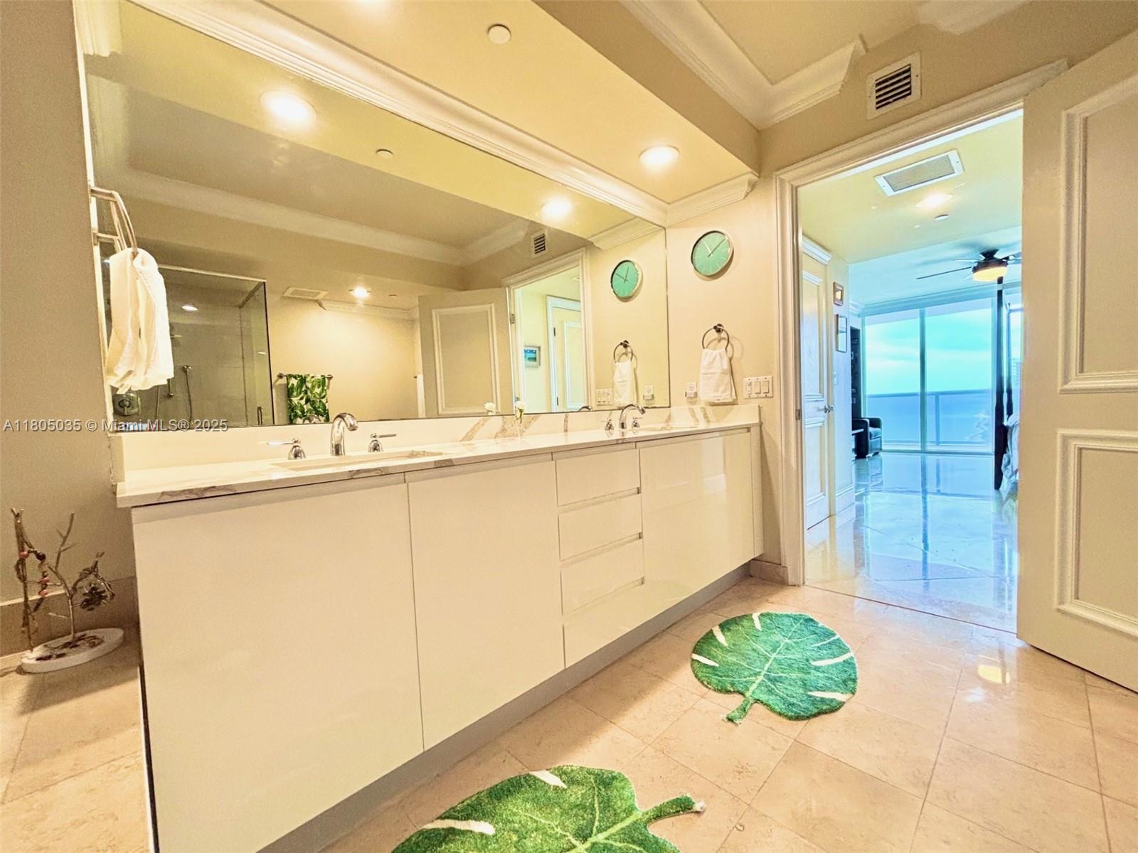 BEACH CLUB TWO CONDO - Residential Lease