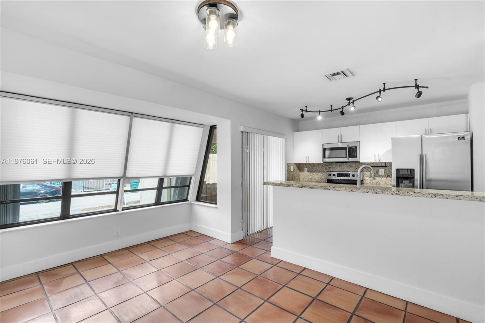 CHAS M MUNDYS SUB - Residential Income