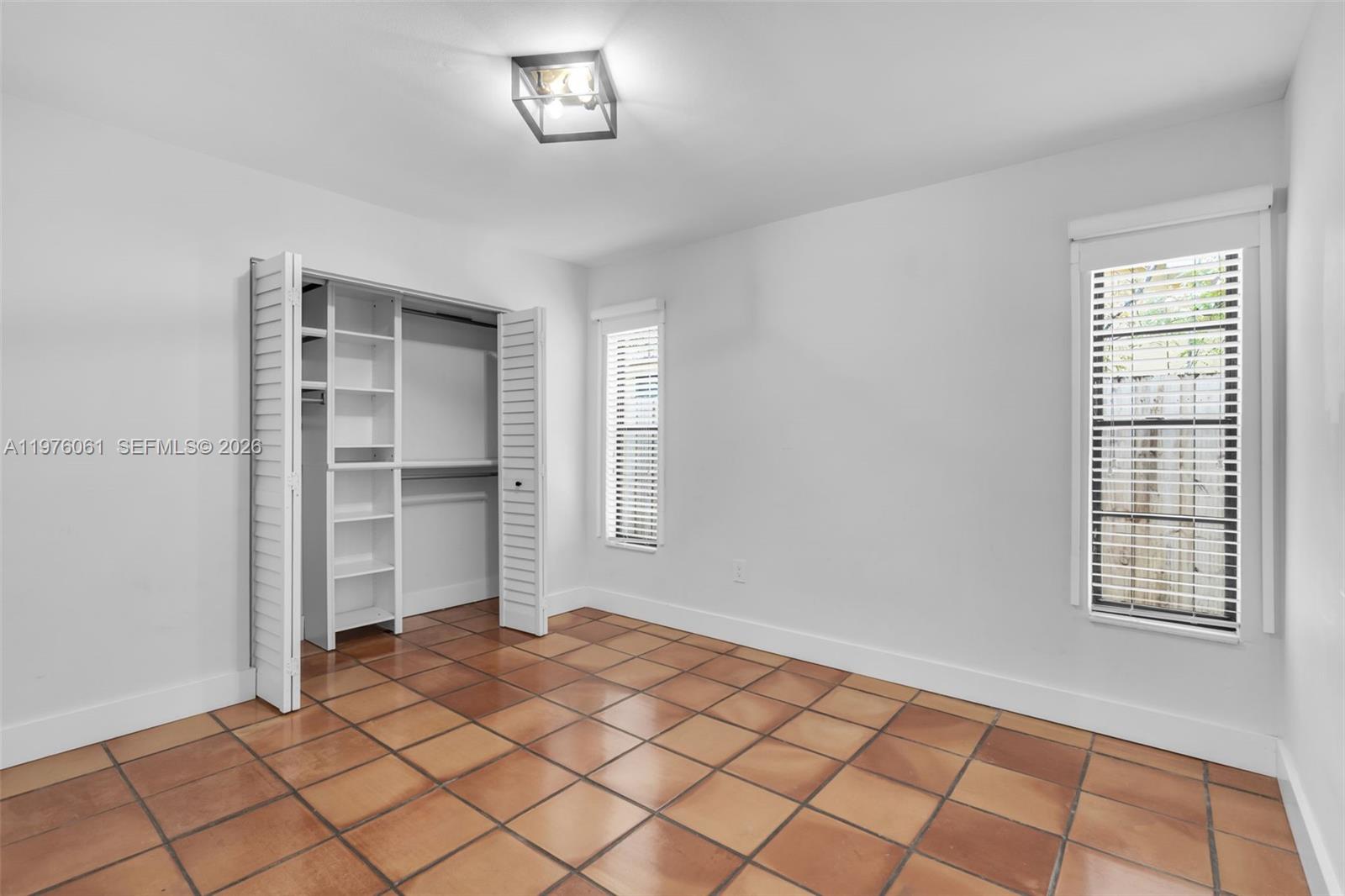 CHAS M MUNDYS SUB - Residential Income