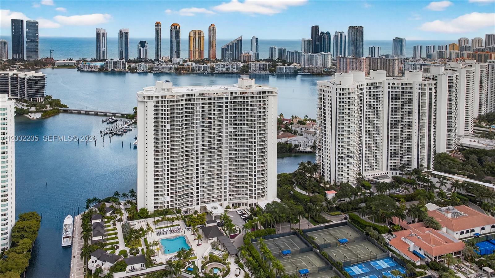 7000 ISL BLVD WILLIAMS IS - Residential