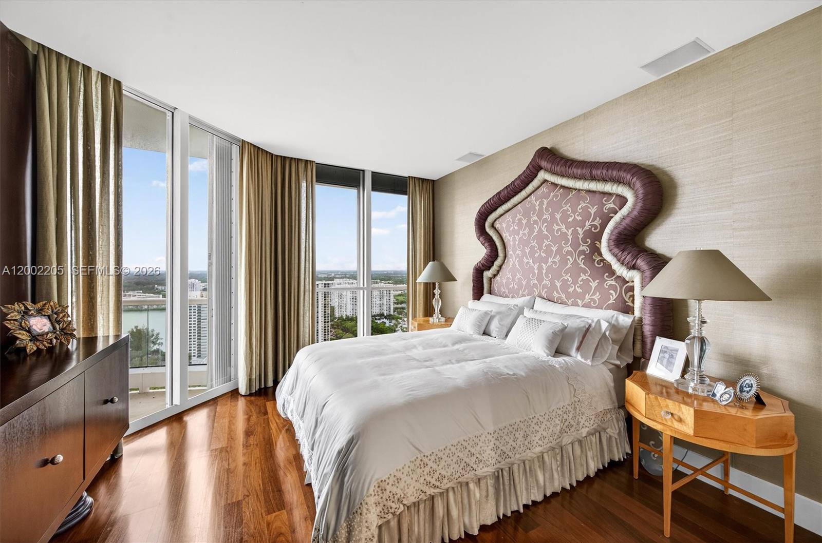 7000 ISL BLVD WILLIAMS IS - Residential