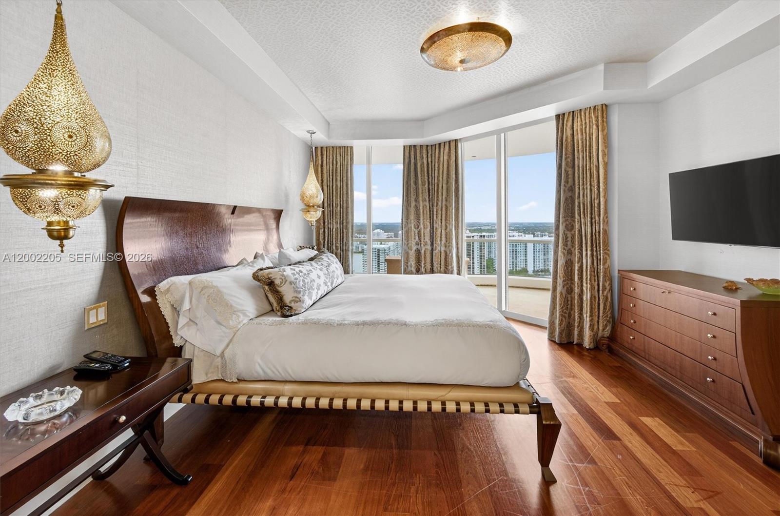 7000 ISL BLVD WILLIAMS IS - Residential