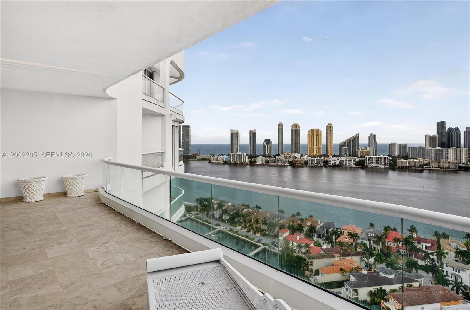 7000 ISL BLVD WILLIAMS IS - Residential