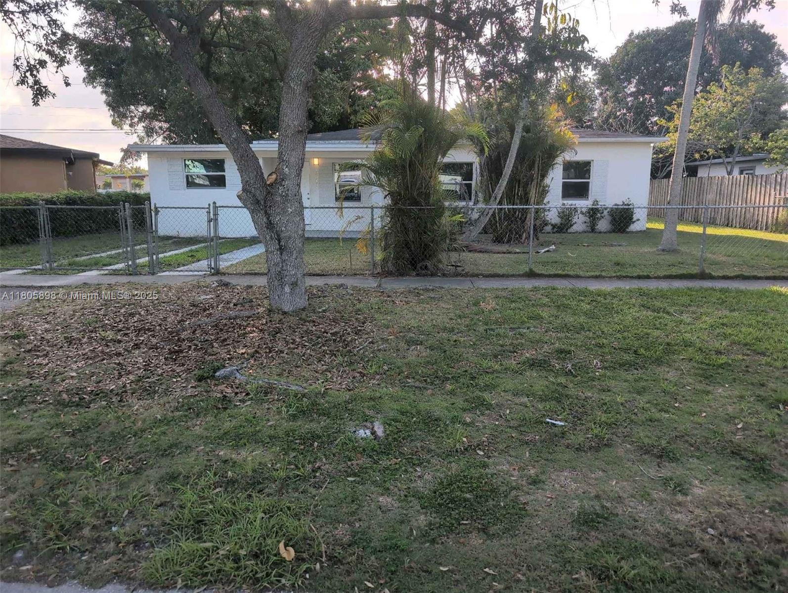 Property for Sale at 14015 Madison St, Miami, Broward County, Florida - Bedrooms: 4 
Bathrooms: 2  - $630,000