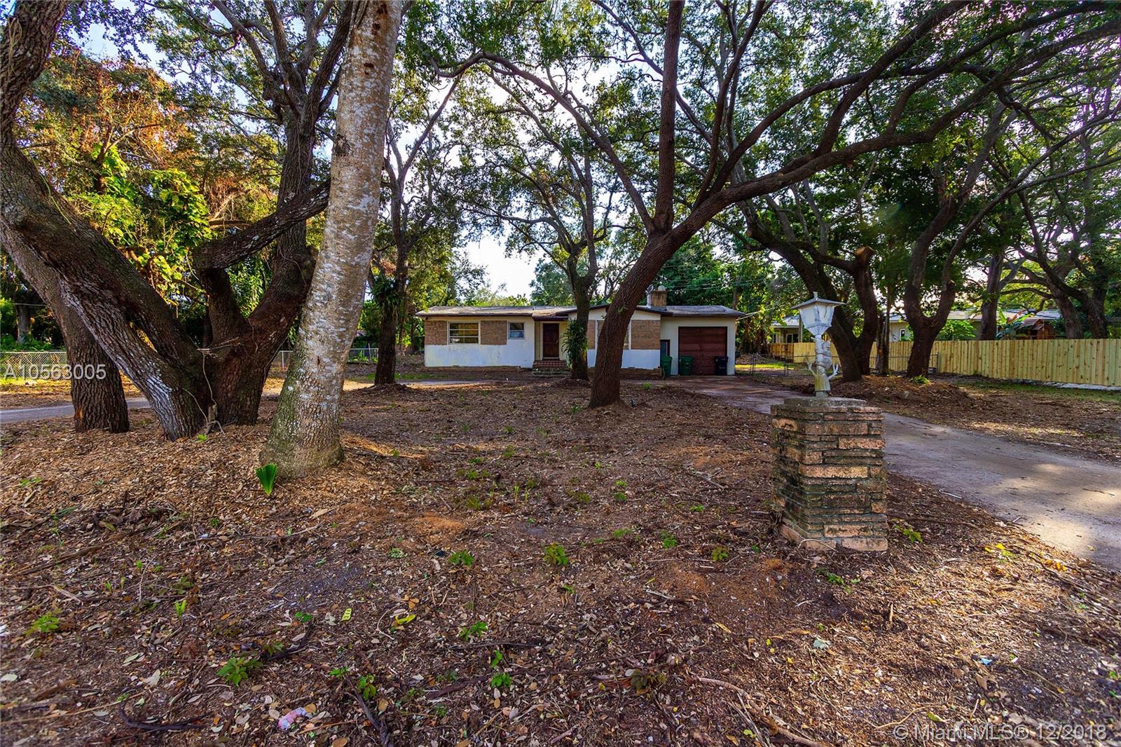 KENDAL PINES - Residential