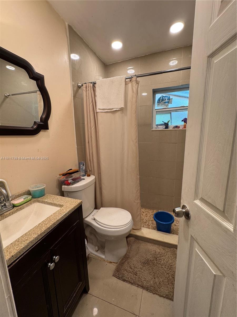 EDISON HEIGHTS SEC B - Residential