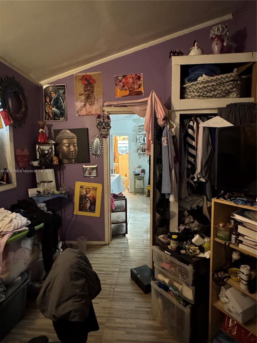 EDISON HEIGHTS SEC B - Residential