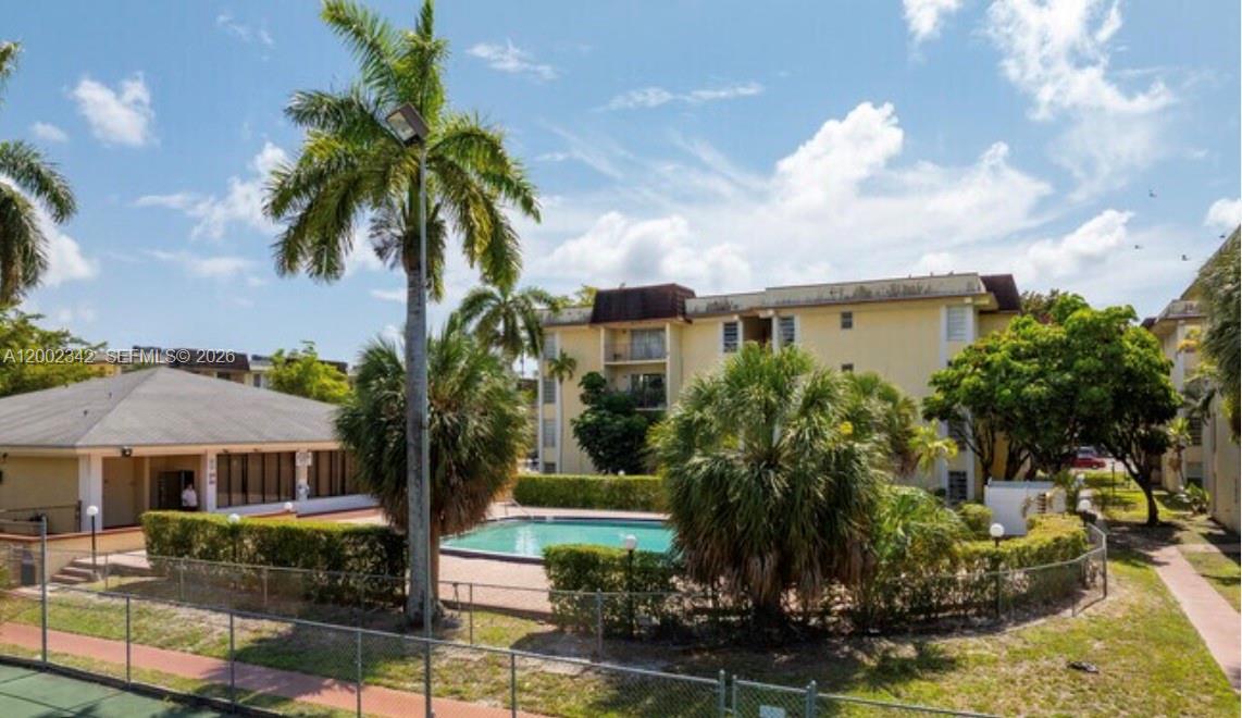 CAPRI GARDENS CONDO - Residential Lease