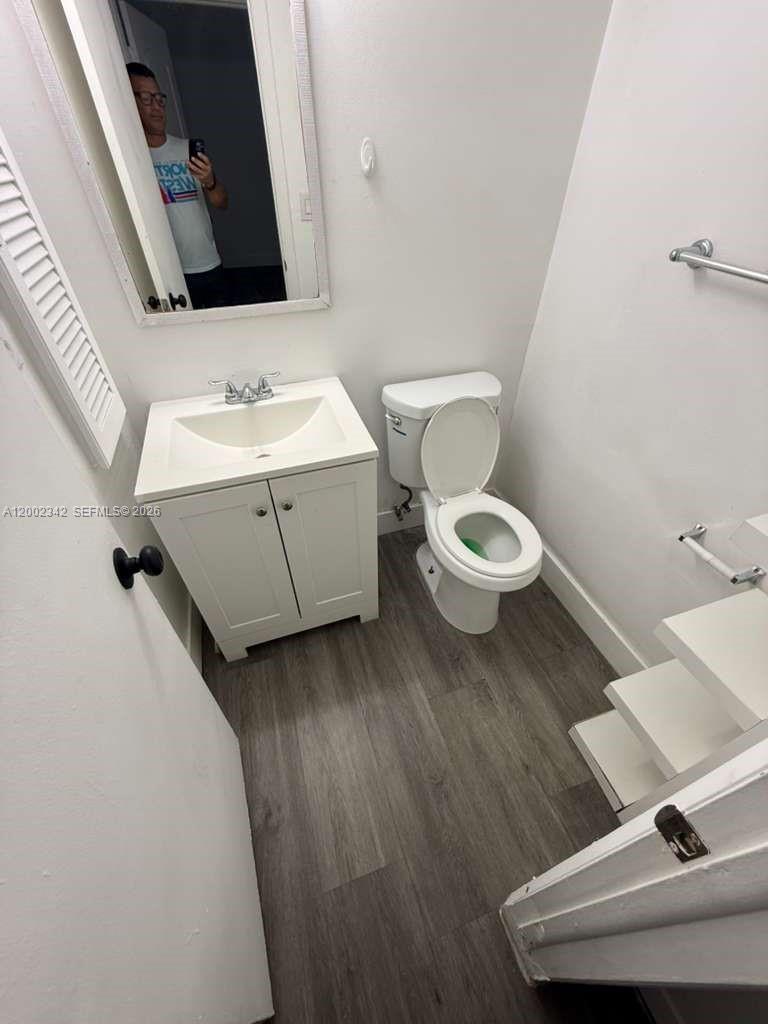 CAPRI GARDENS CONDO - Residential Lease