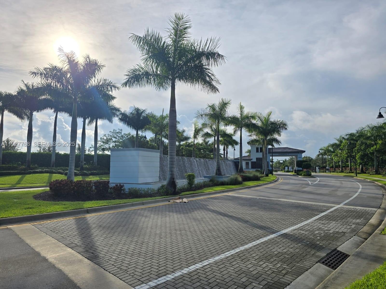 MCJUNKIN FARMS PLAT - Residential