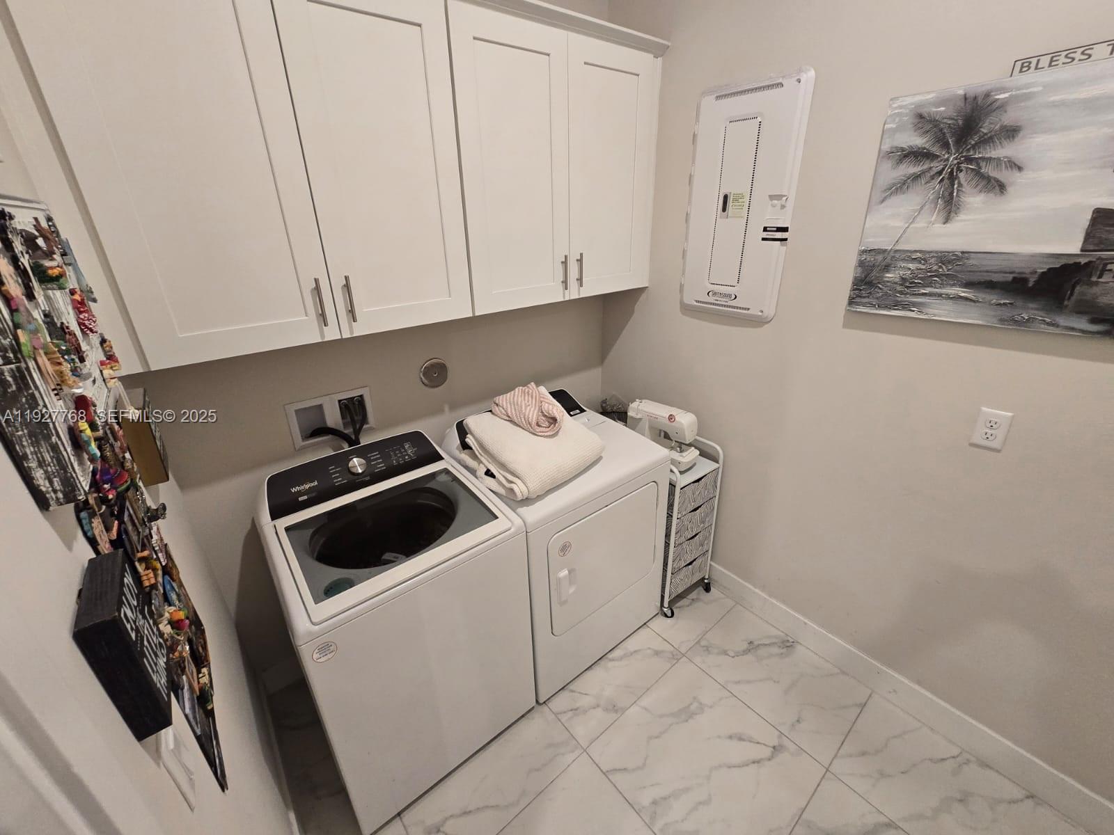 MCJUNKIN FARMS PLAT - Residential