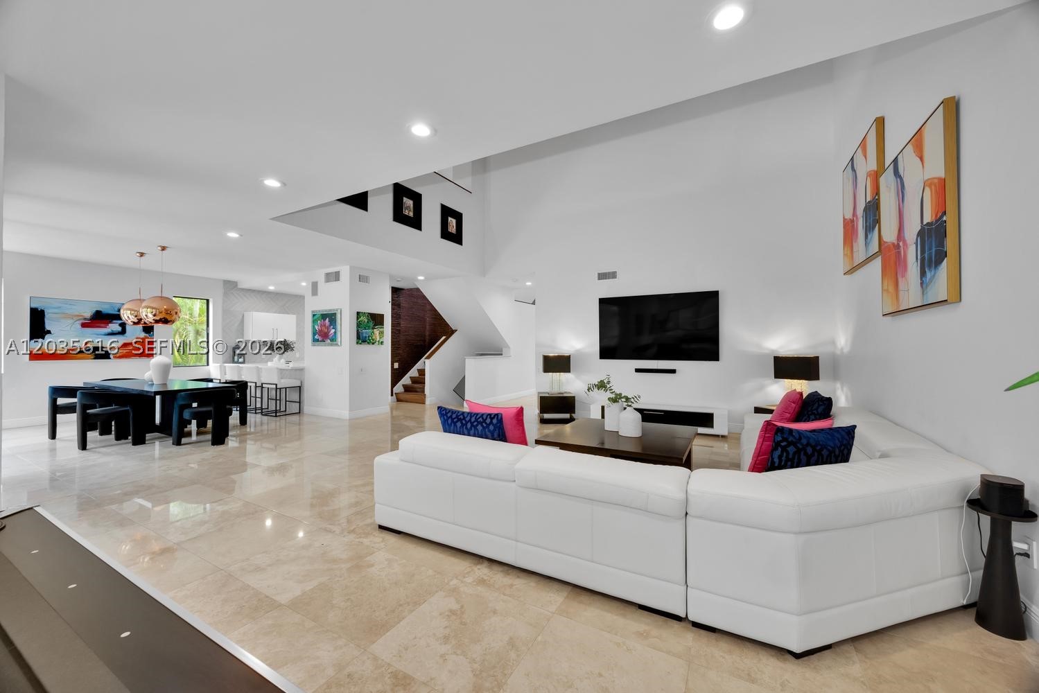 2000 S Bayshore Dr 65