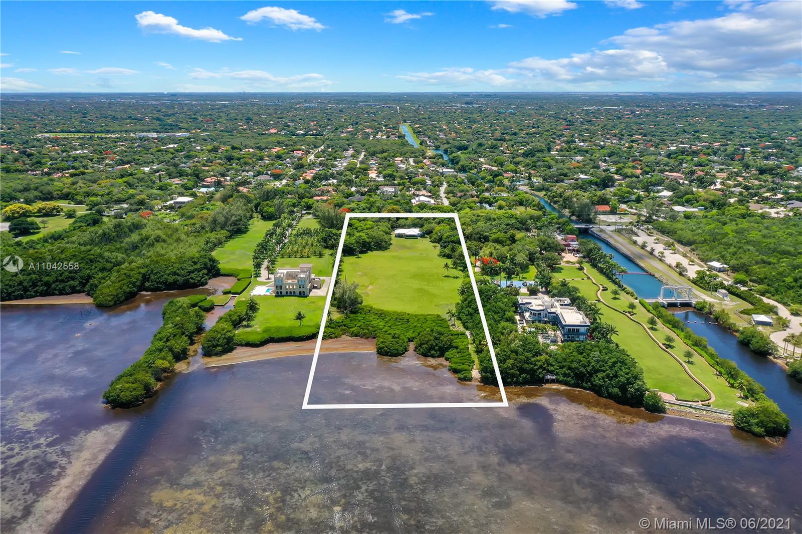 RICHMONDS SURVEY - Land