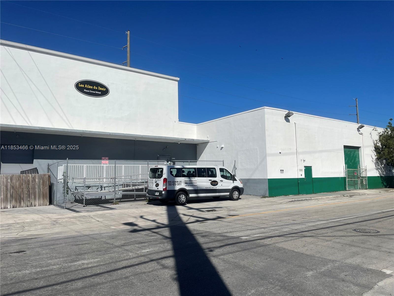 1395 NW 22nd St