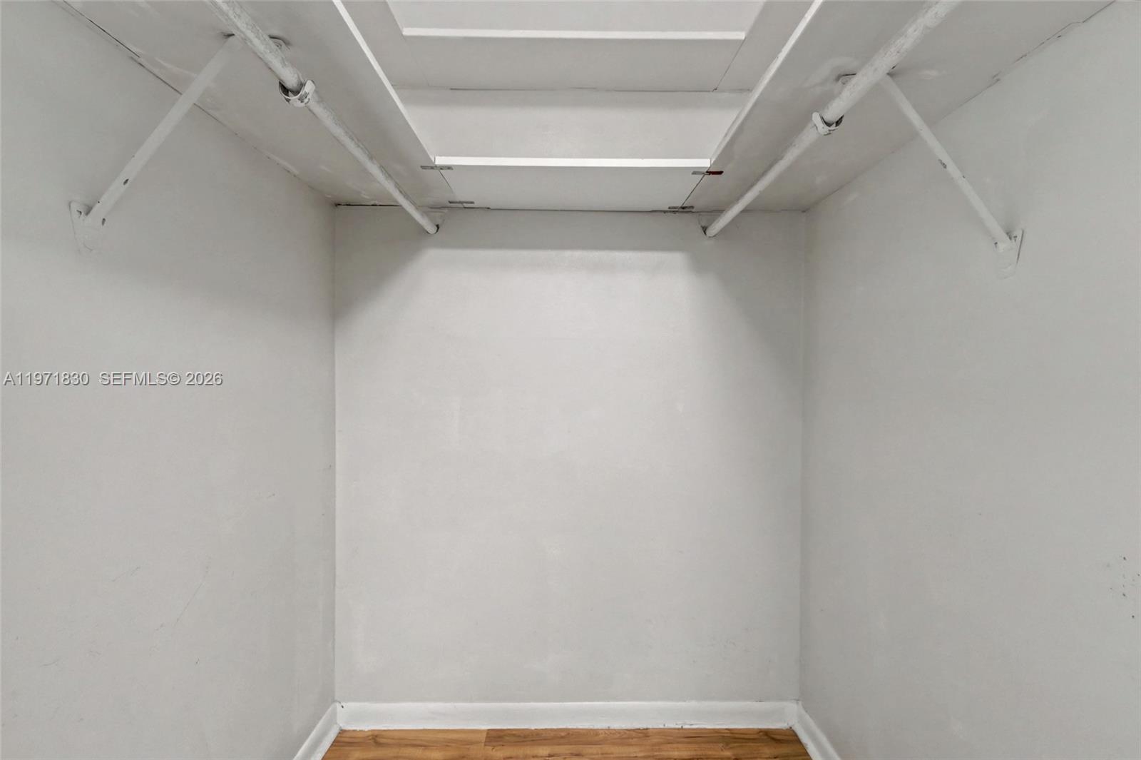 HILLCREST EAST NO 24 COND - Residential