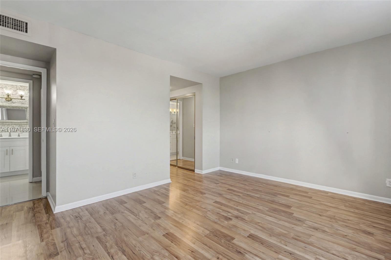 HILLCREST EAST NO 24 COND - Residential