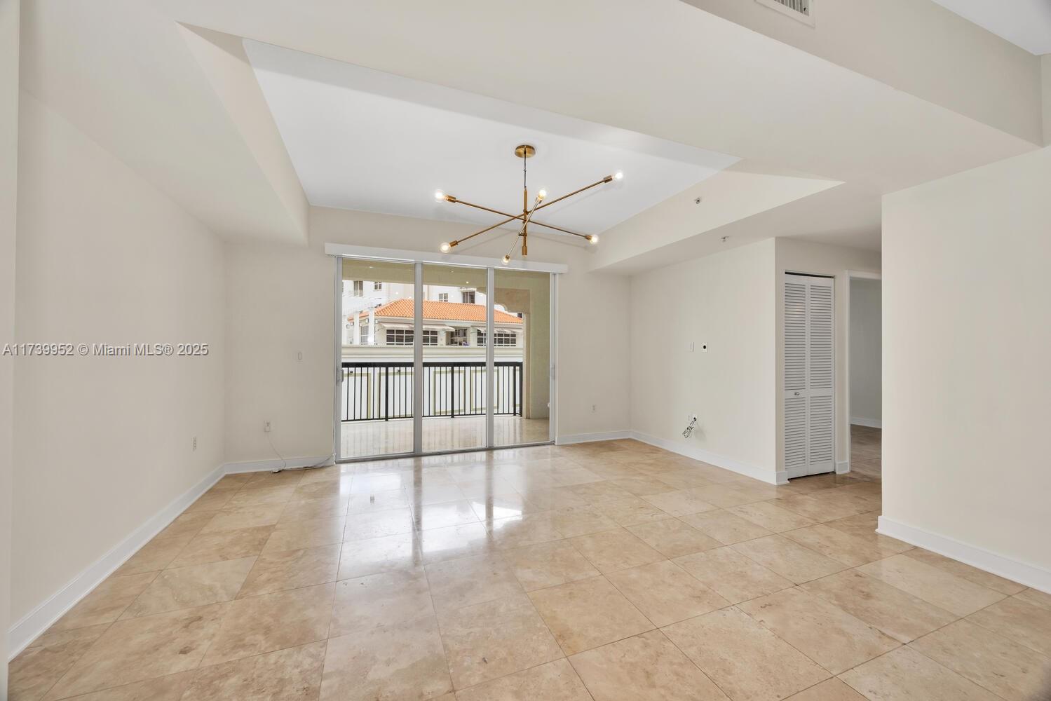 VILLA ALHAMBRA CONDO - Residential