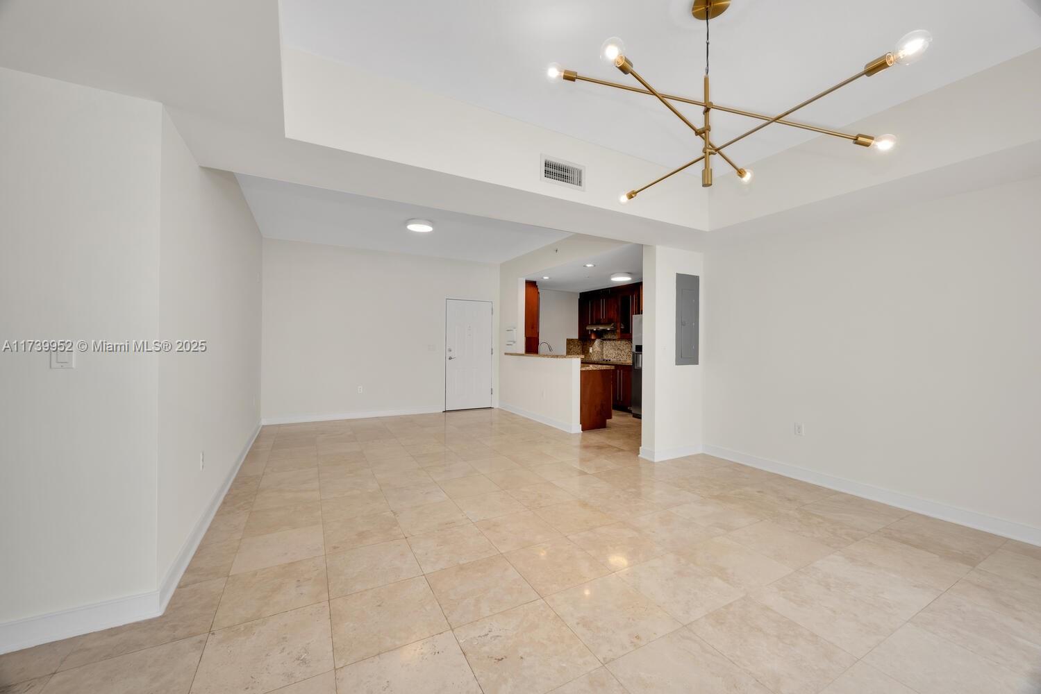 VILLA ALHAMBRA CONDO - Residential