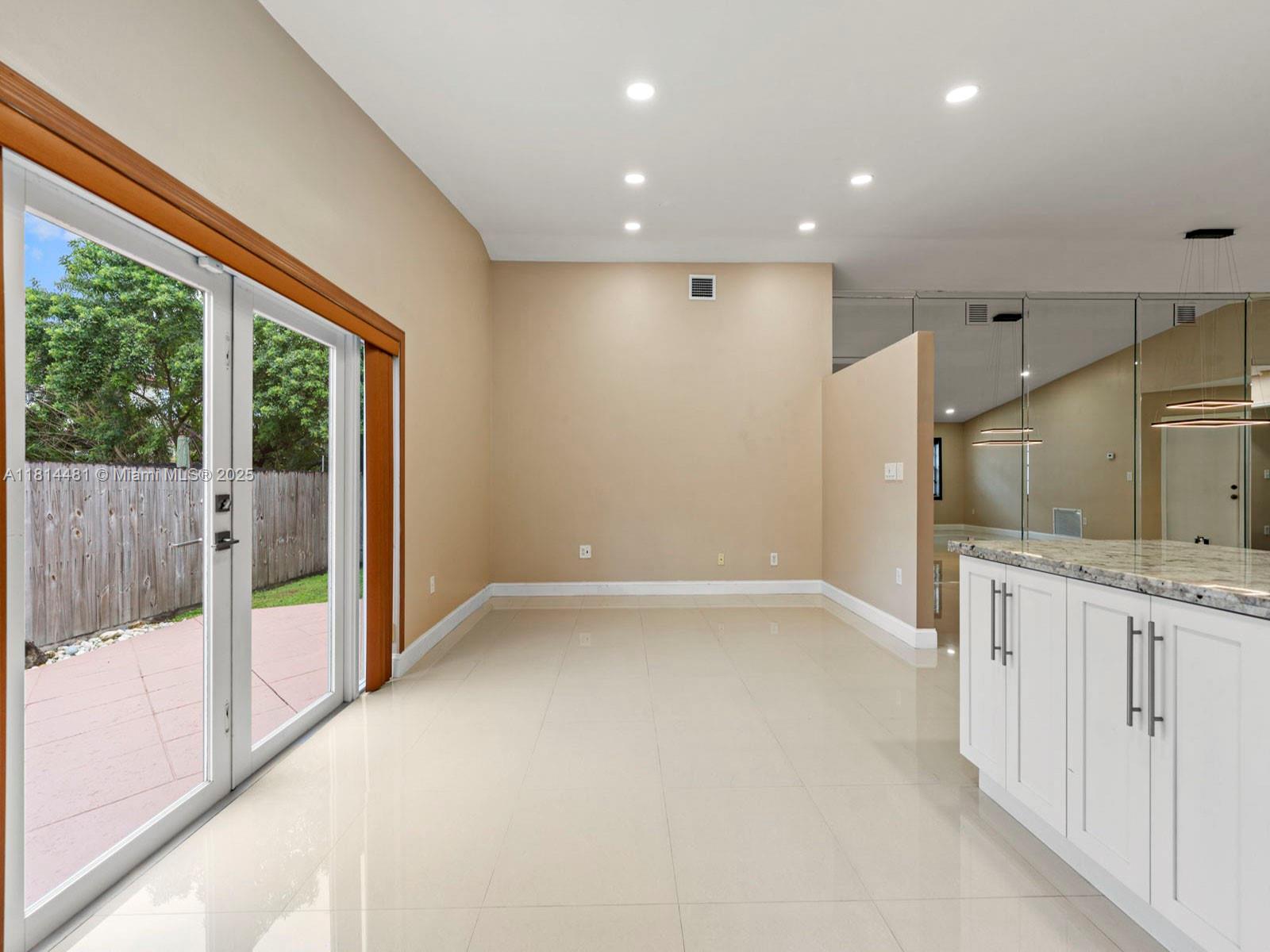 MARBELLA PARK 6TH ADDN - Residential