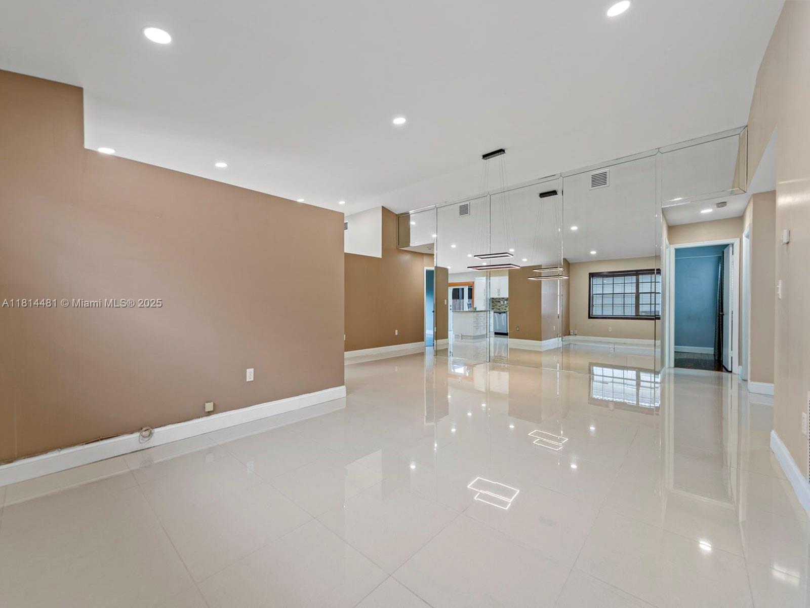 MARBELLA PARK 6TH ADDN - Residential