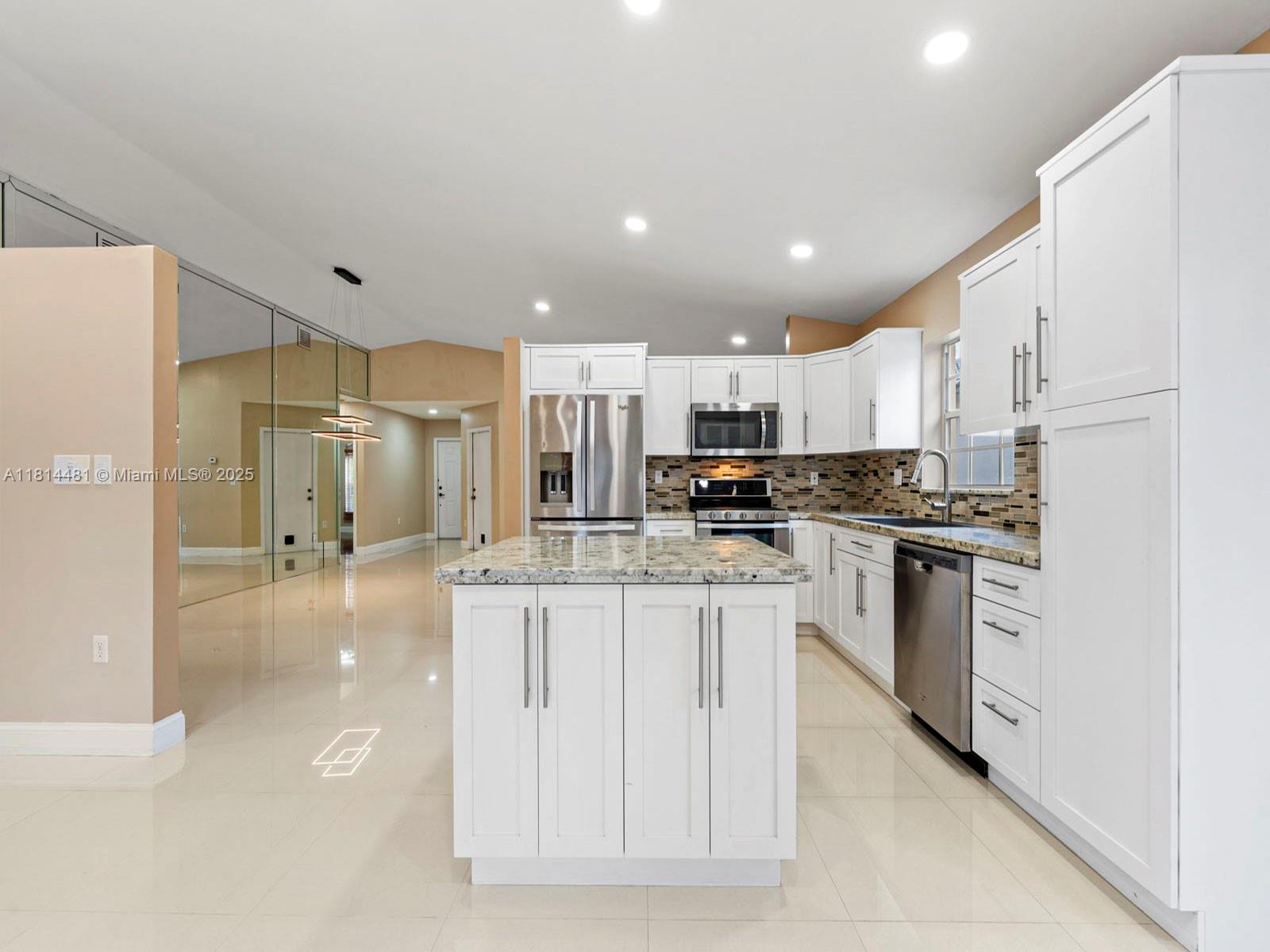 MARBELLA PARK 6TH ADDN - Residential