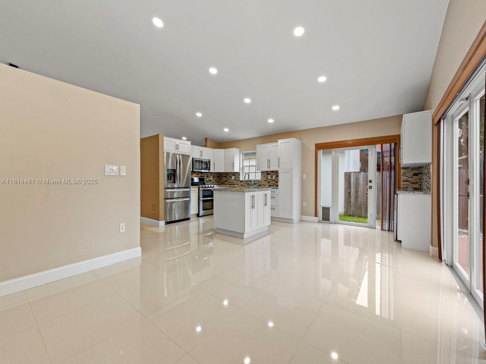 MARBELLA PARK 6TH ADDN - Residential