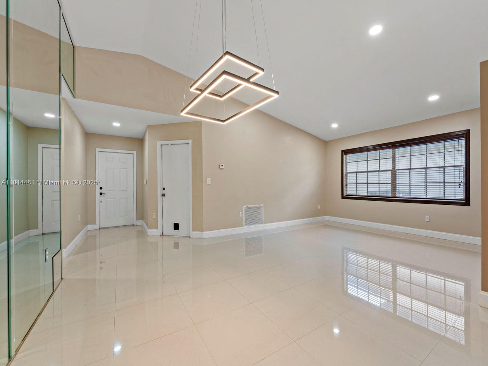 MARBELLA PARK 6TH ADDN - Residential