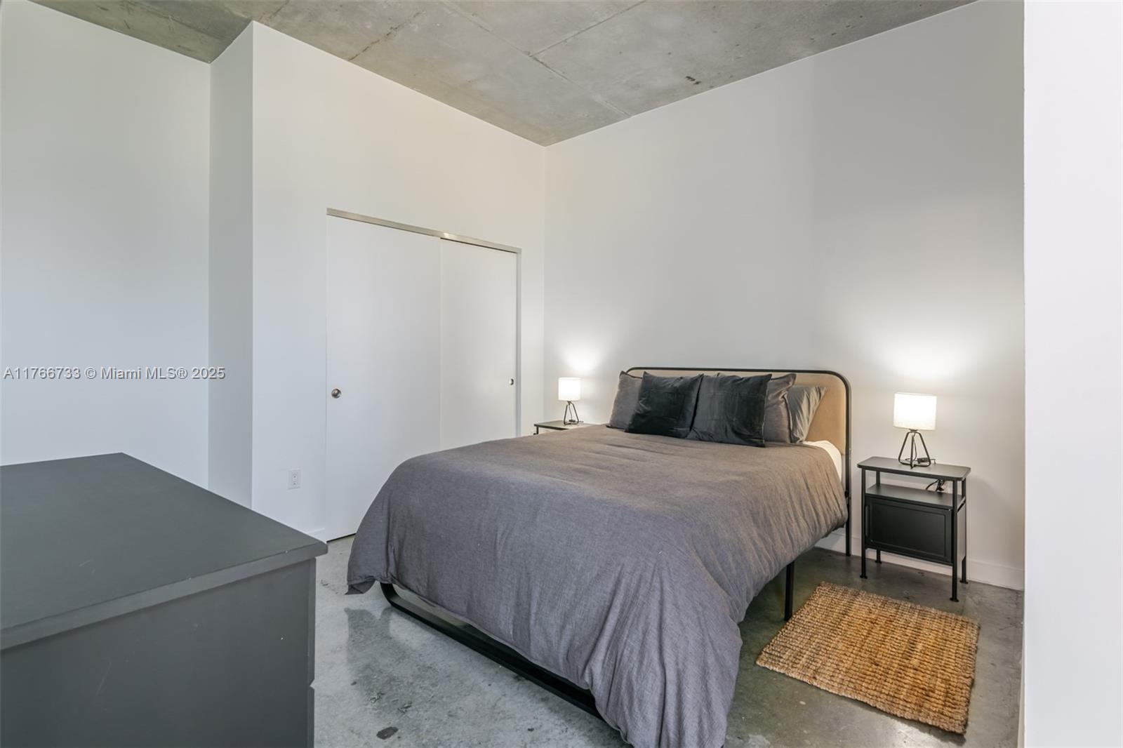 CENTRO CONDO - Residential Lease