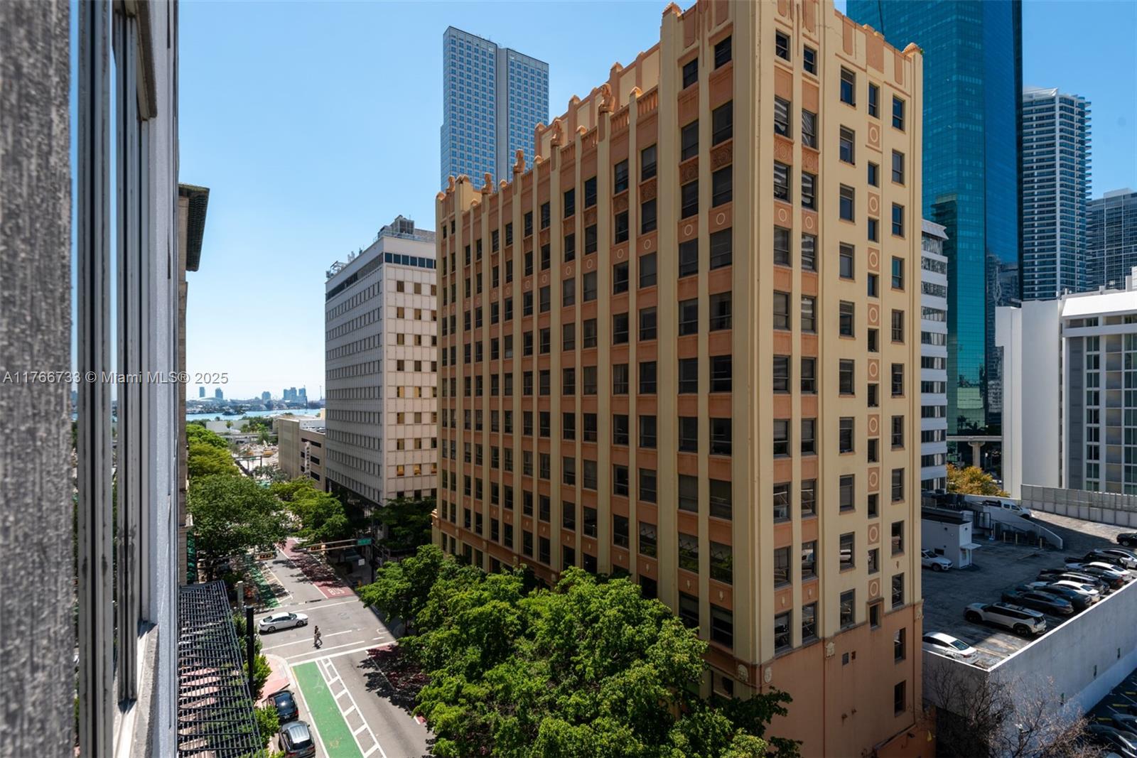 CENTRO CONDO - Residential Lease