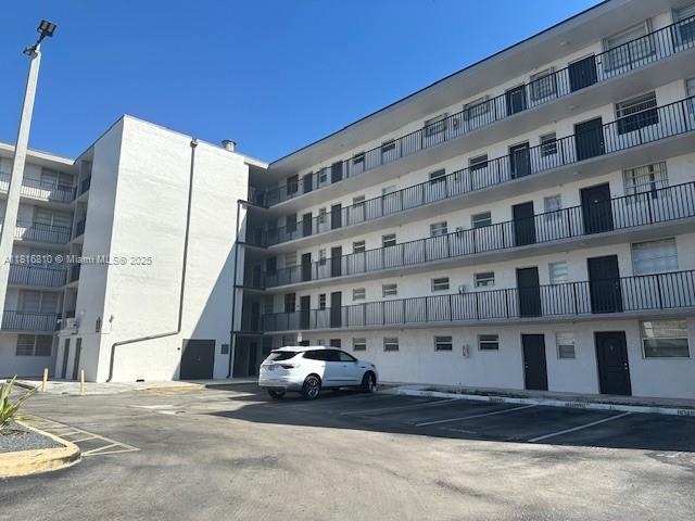 Address Not Disclosed, Miami, Broward County, Florida - 2 Bedrooms  
2 Bathrooms - 