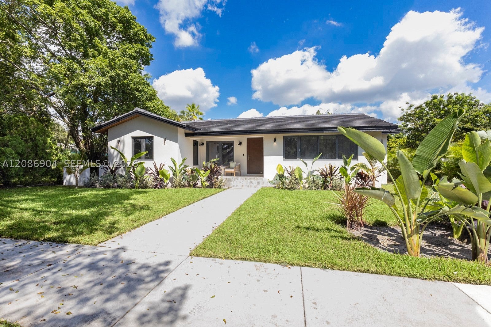 795 NE 94th St, Miami Shores, FL, 33138/$2,175,000 1 795 NE 94th St