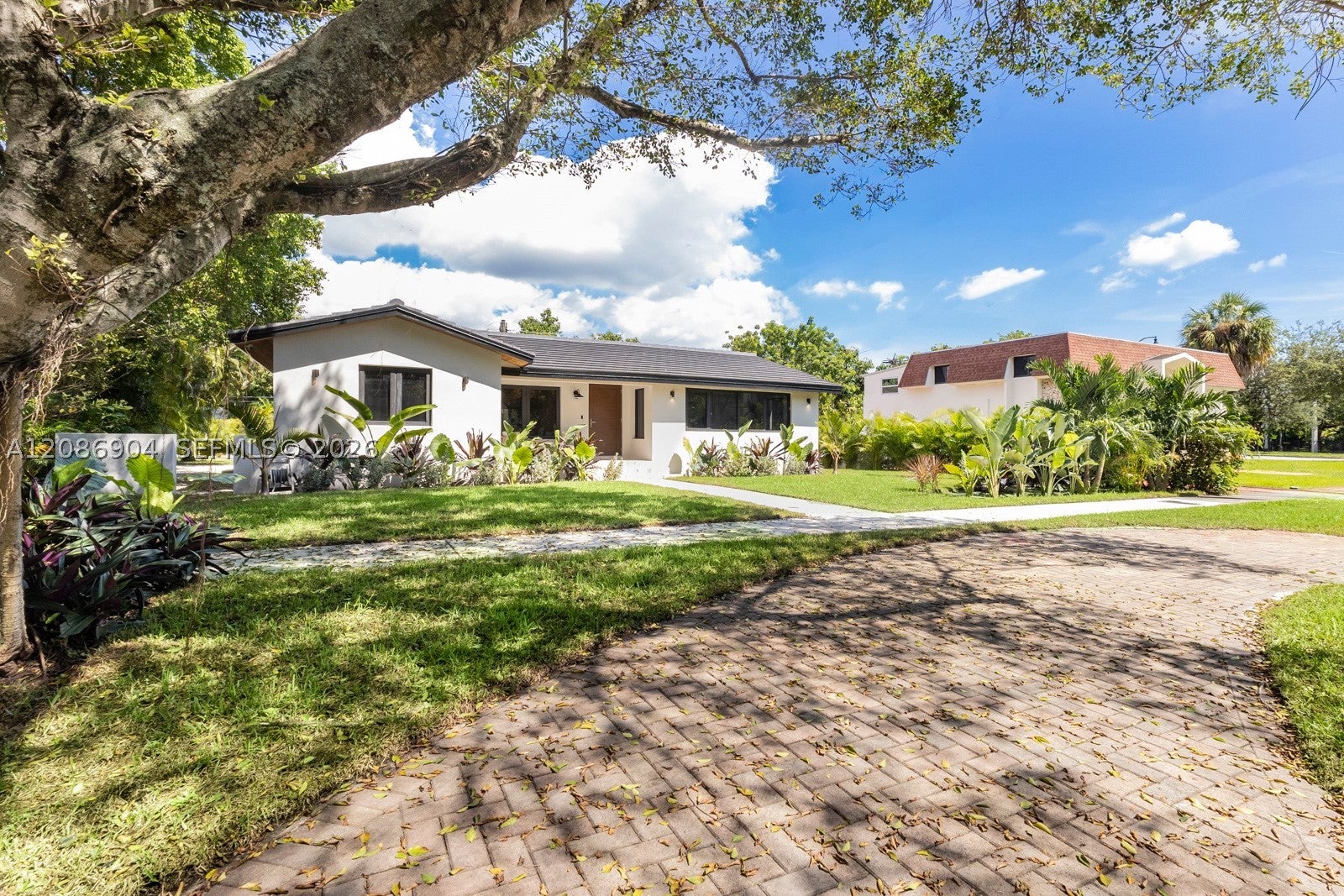 795 NE 94th St, Miami Shores, FL, 33138/$2,175,000 2 795 NE 94th St