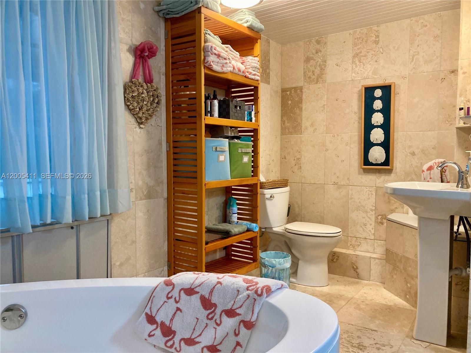 BAYSHORES - Residential