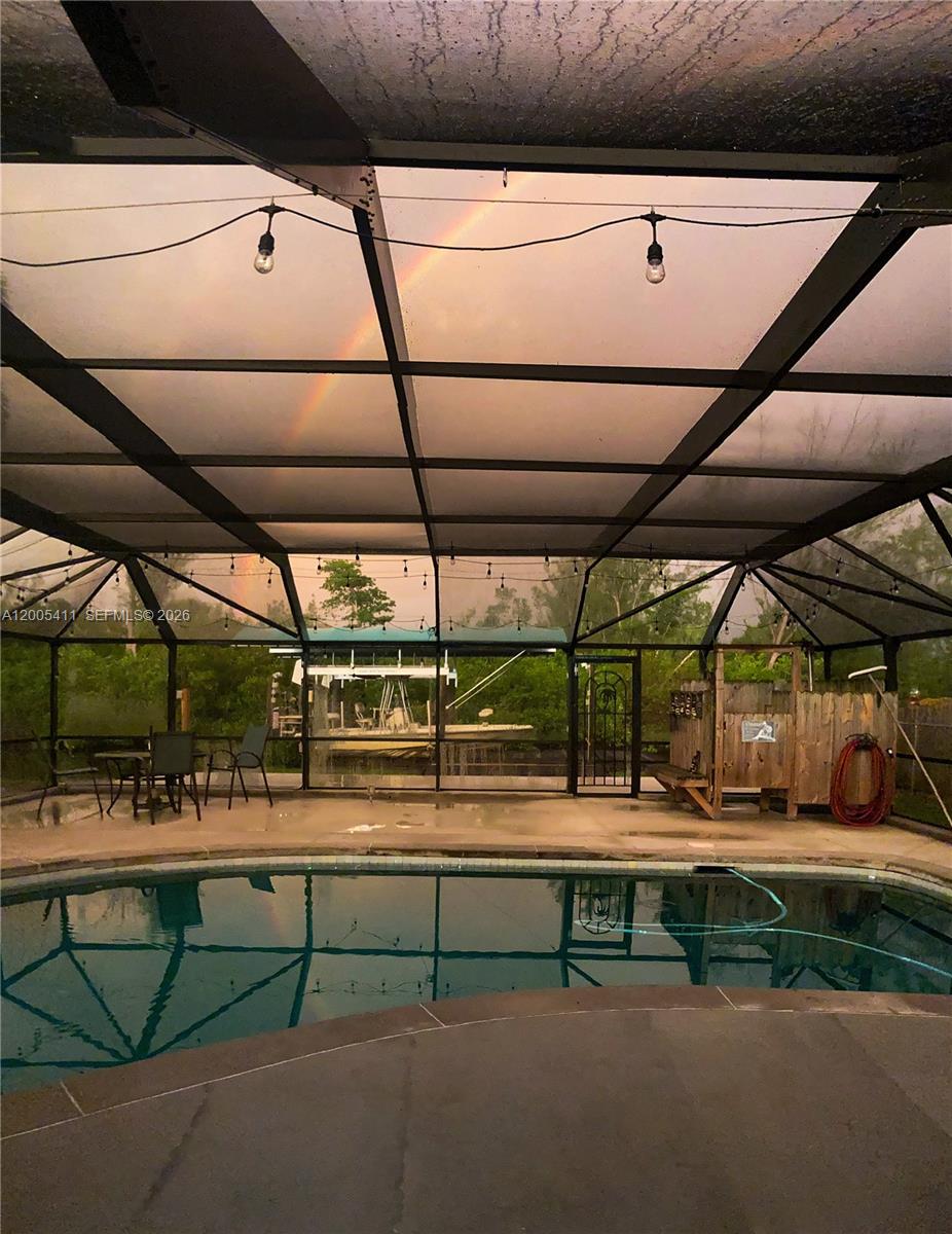 BAYSHORES - Residential