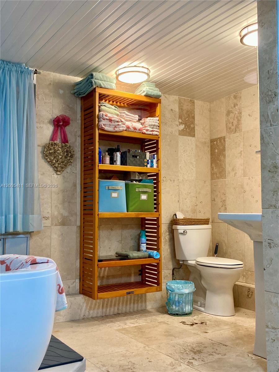 BAYSHORES - Residential