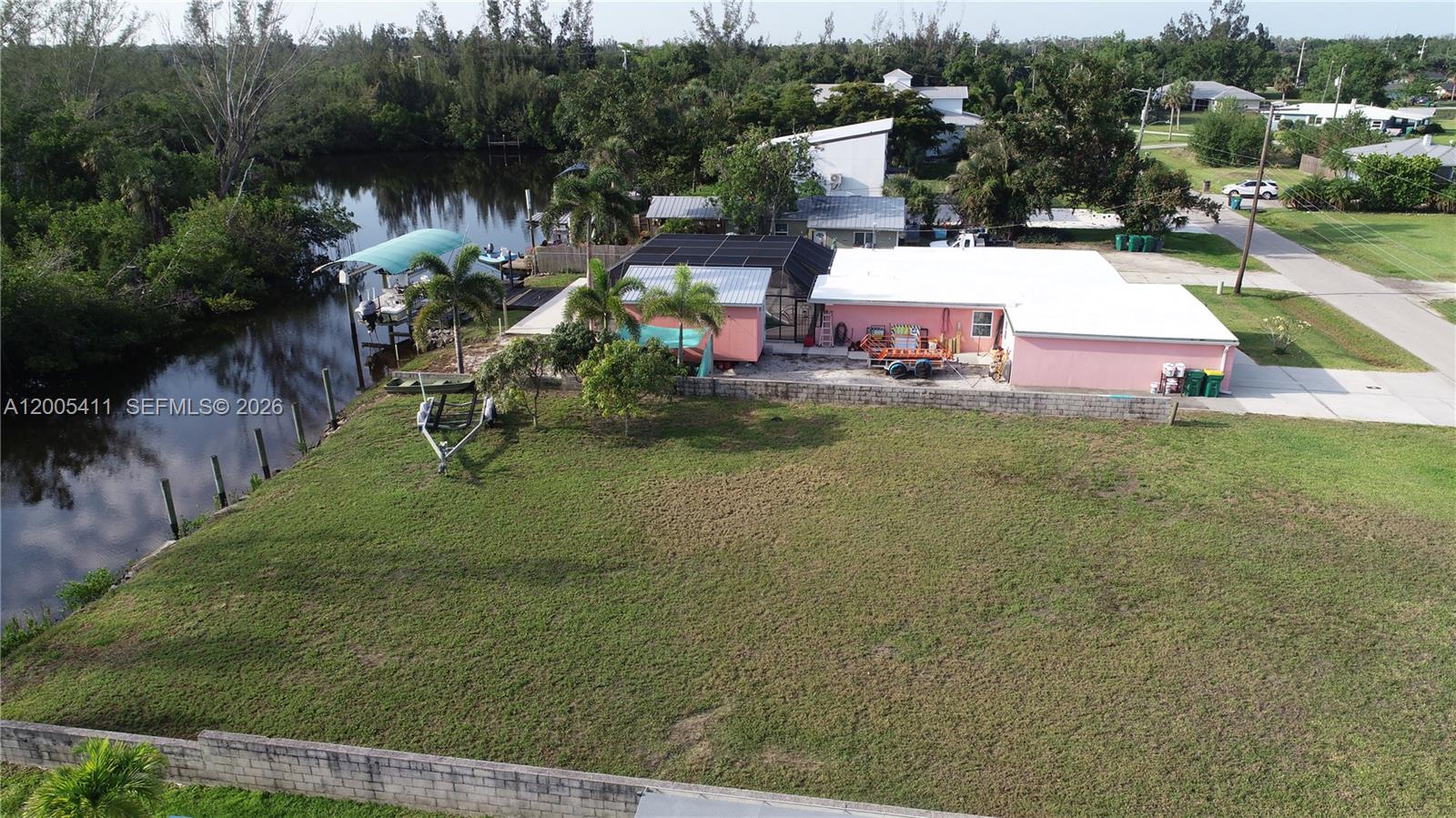 BAYSHORES - Residential