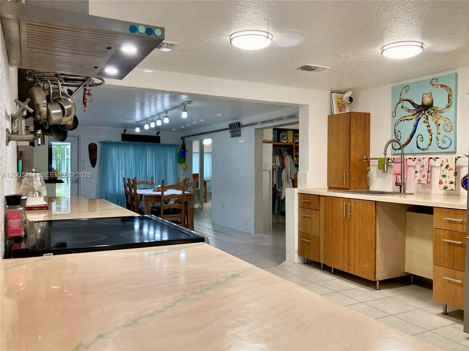 BAYSHORES - Residential