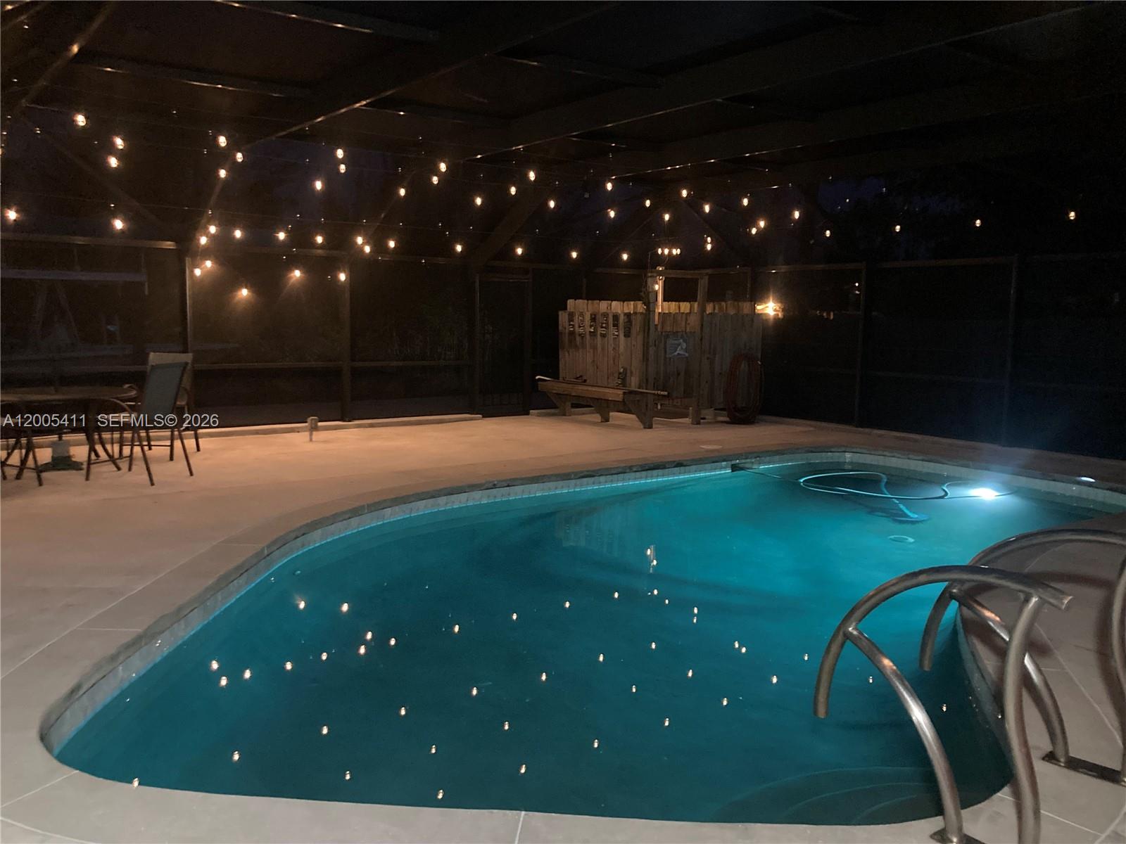 BAYSHORES - Residential