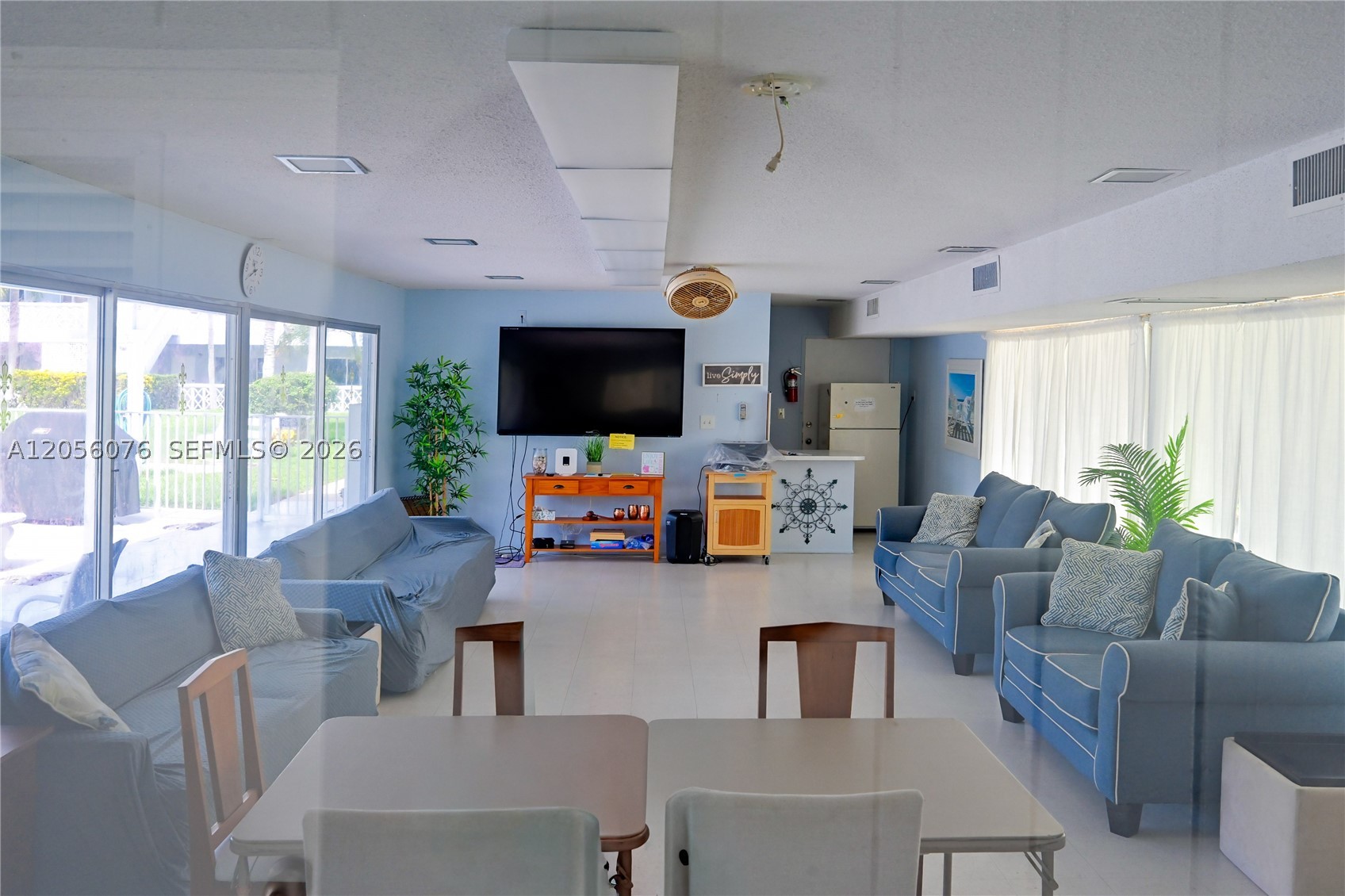 2170 NE 51 CT B6