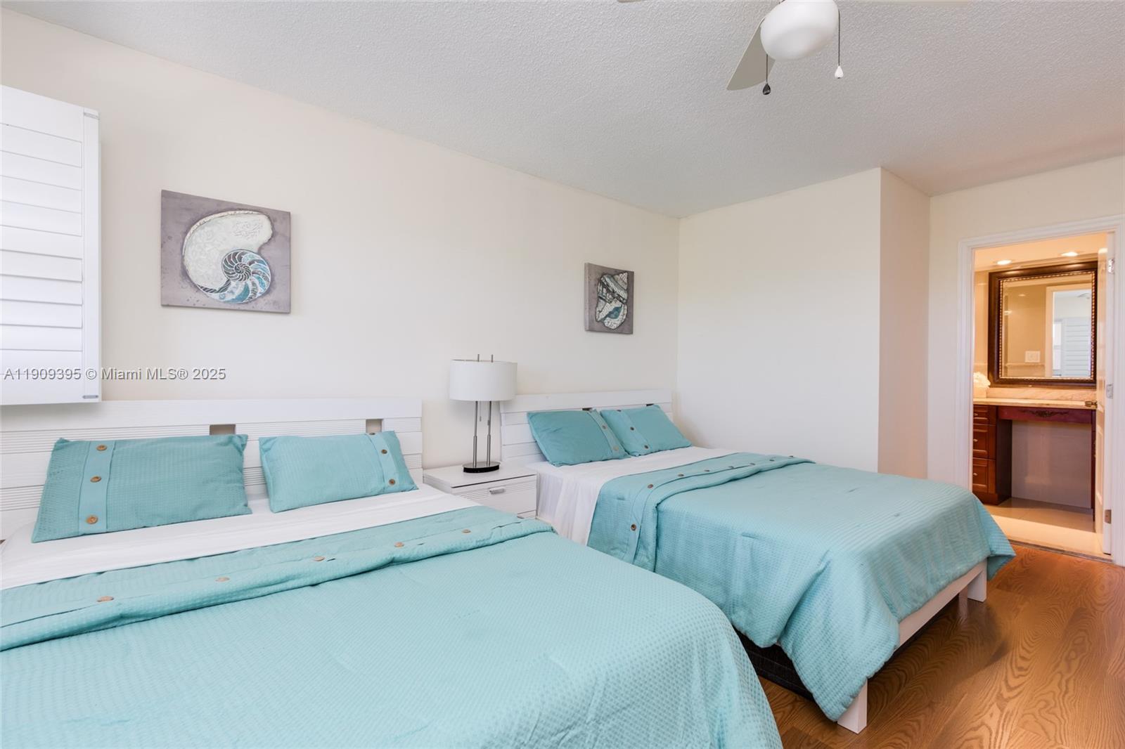 NO 20 PALM-AIRE COUNTRY C - Residential Lease