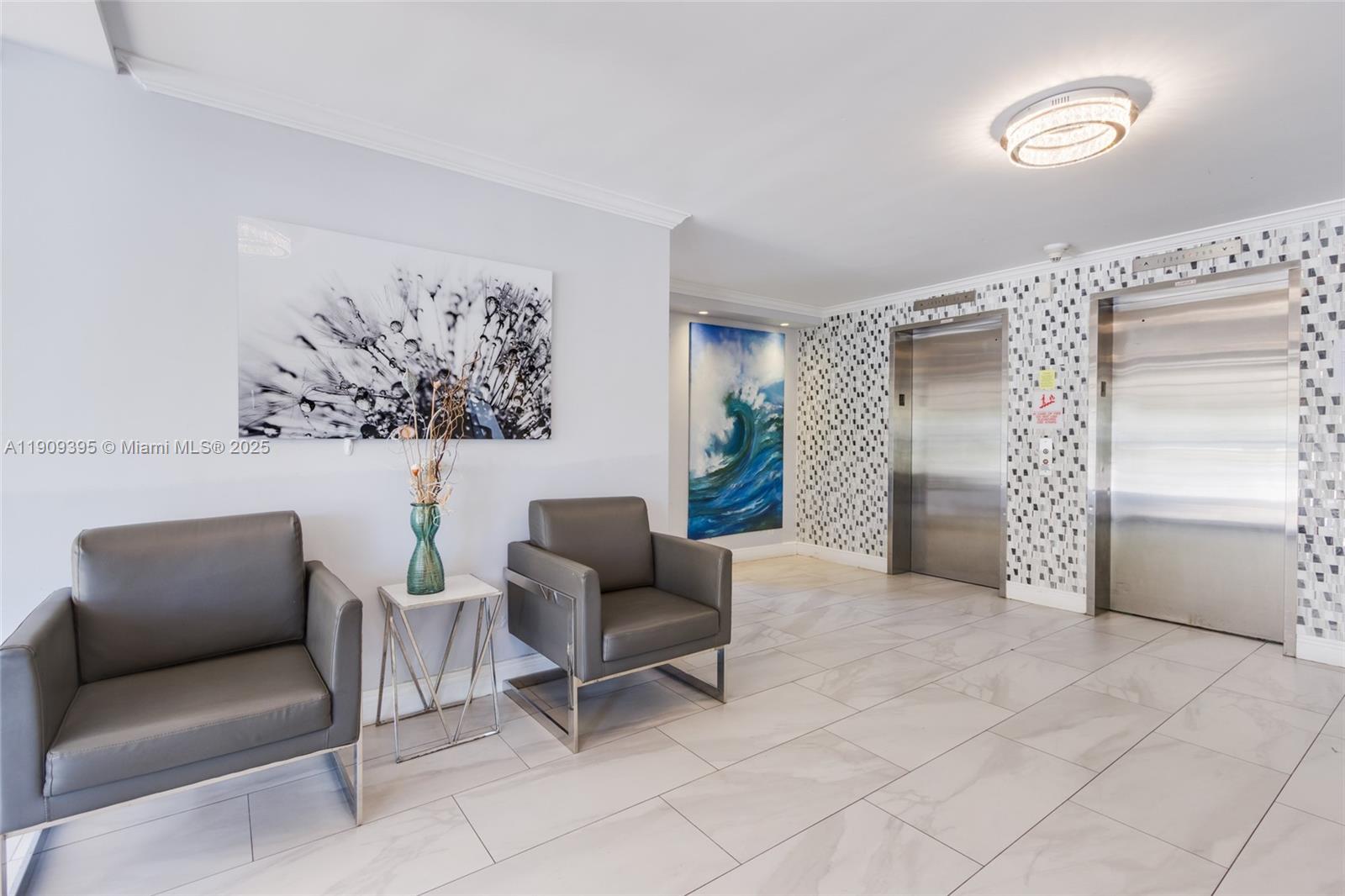 NO 20 PALM-AIRE COUNTRY C - Residential Lease