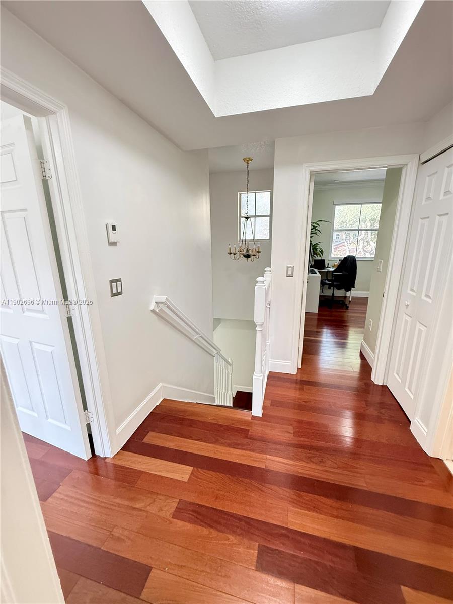 VILLA VIZCAYA CONDO - Residential Lease