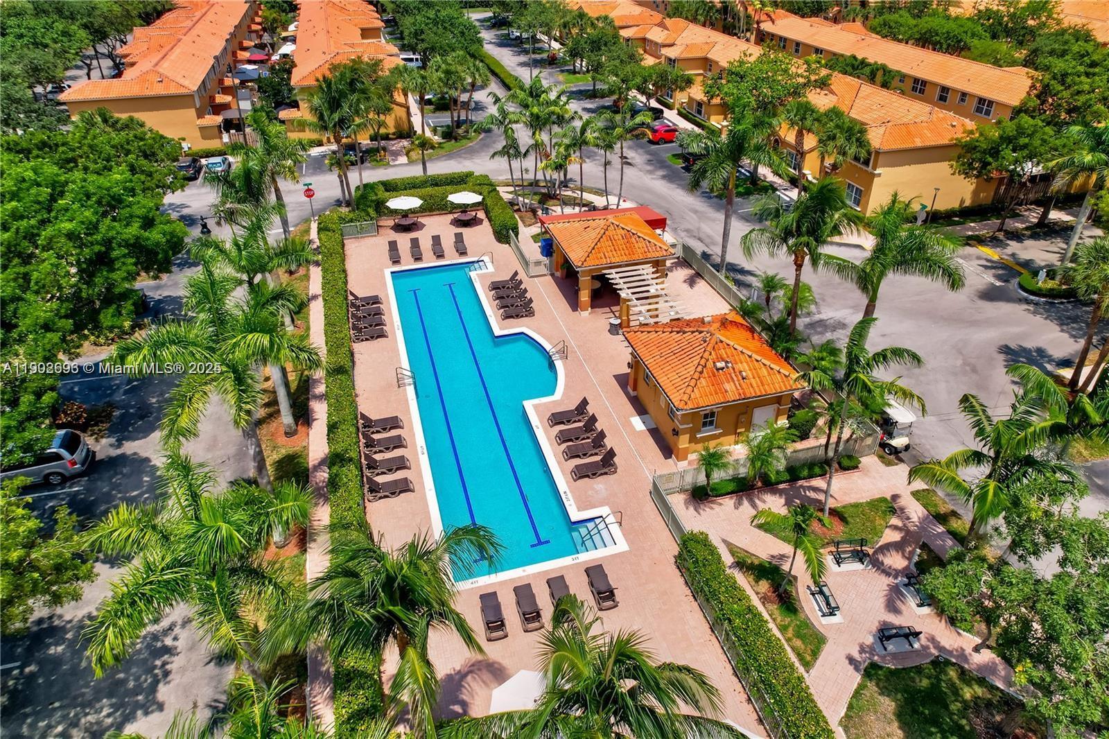 VILLA VIZCAYA CONDO - Residential Lease