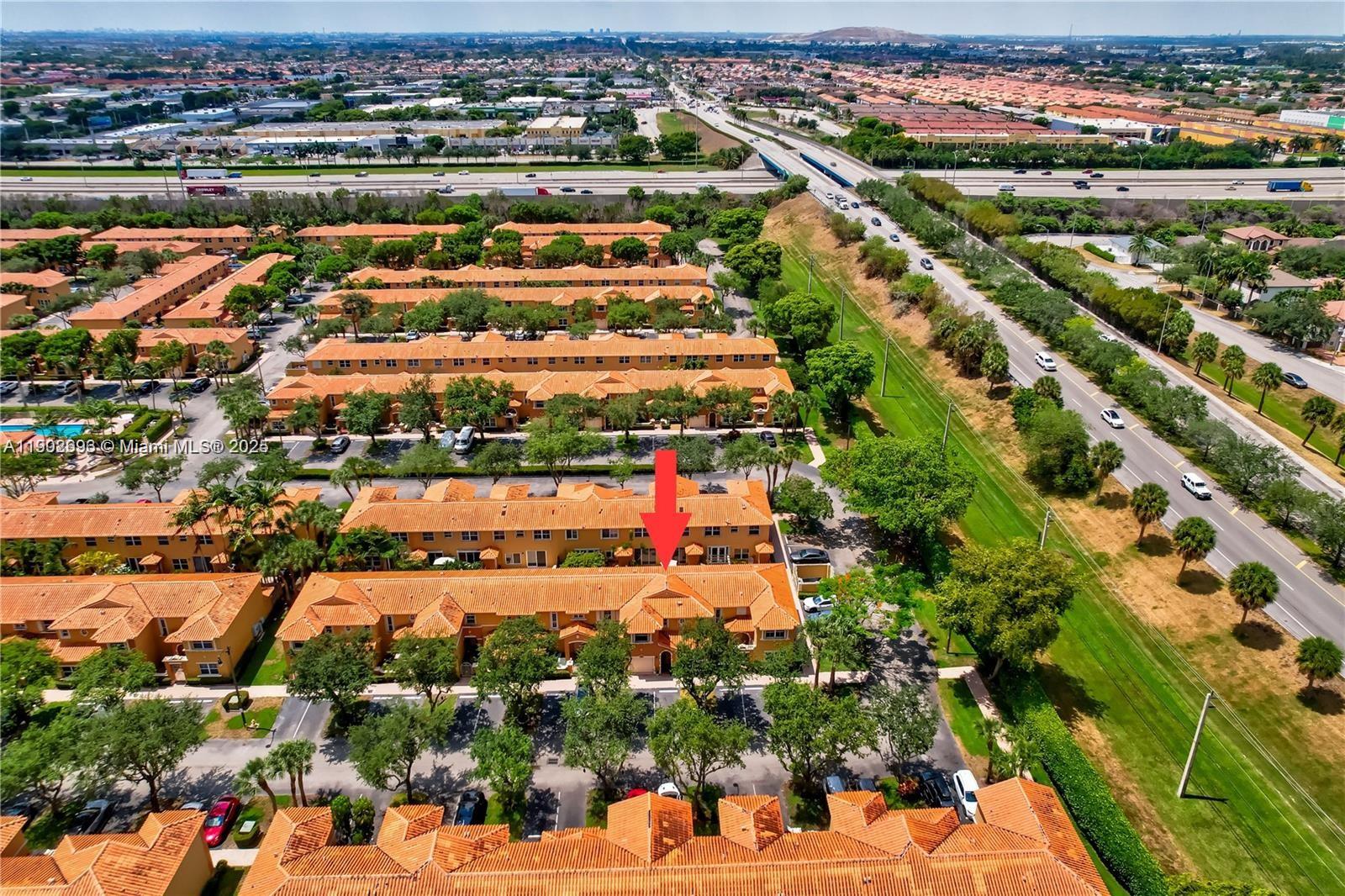 VILLA VIZCAYA CONDO - Residential Lease