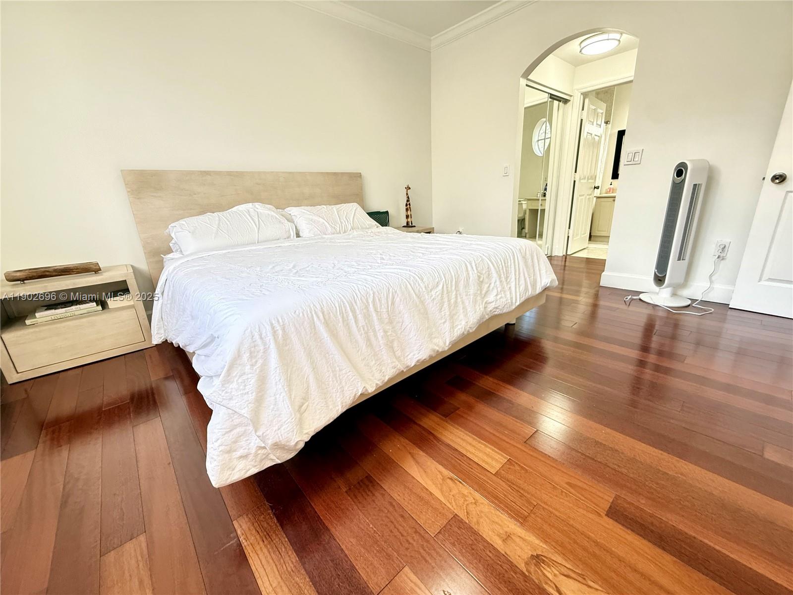 VILLA VIZCAYA CONDO - Residential Lease