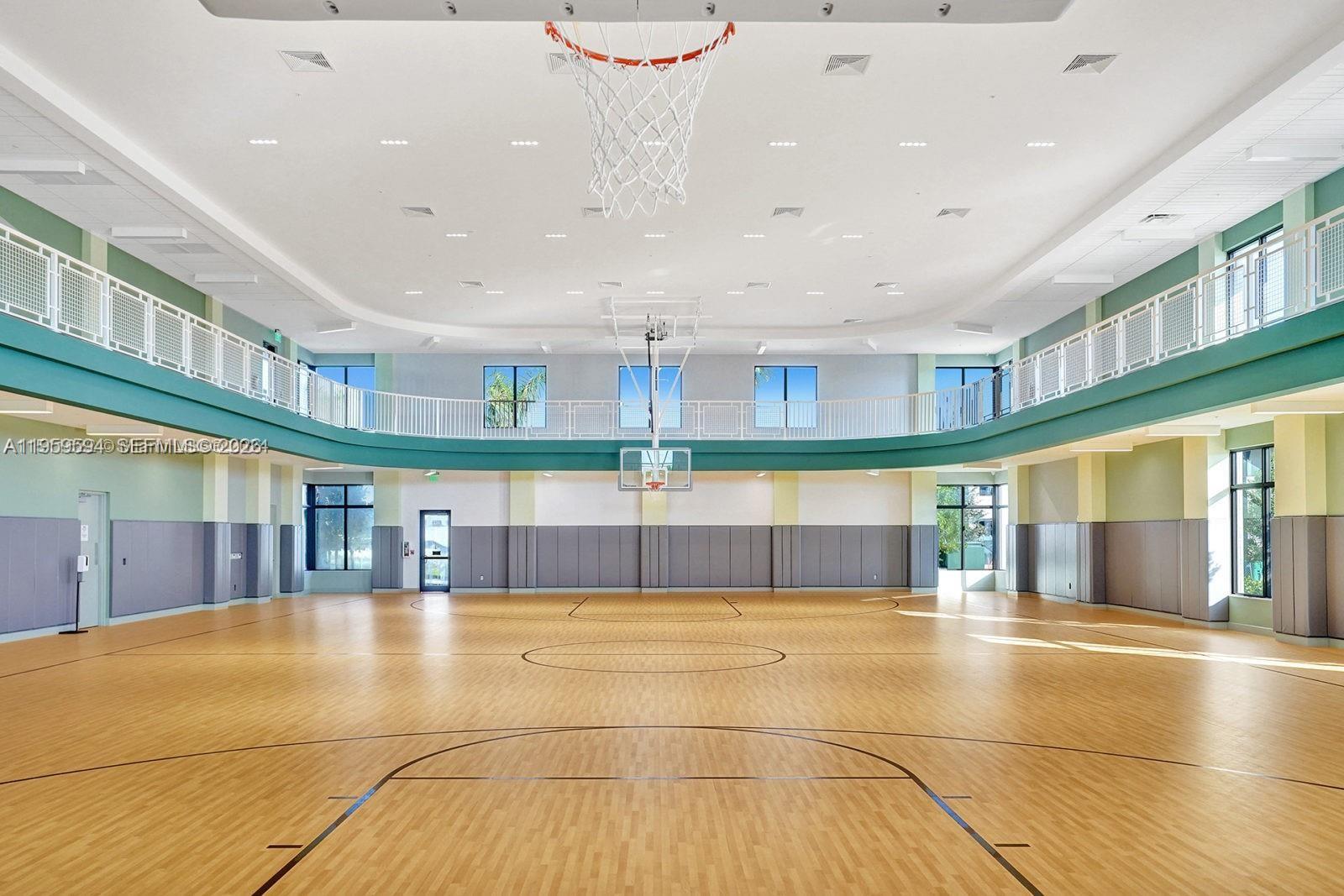 DOWNTOWN DORAL SOUTH PHAS - Residential Lease