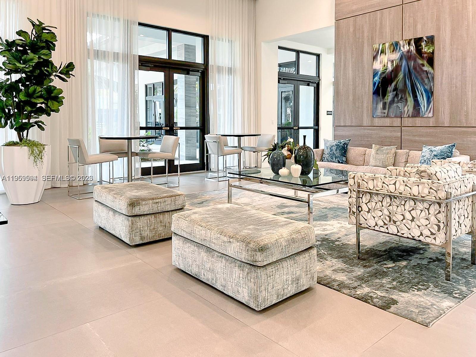 DOWNTOWN DORAL SOUTH PHAS - Residential Lease