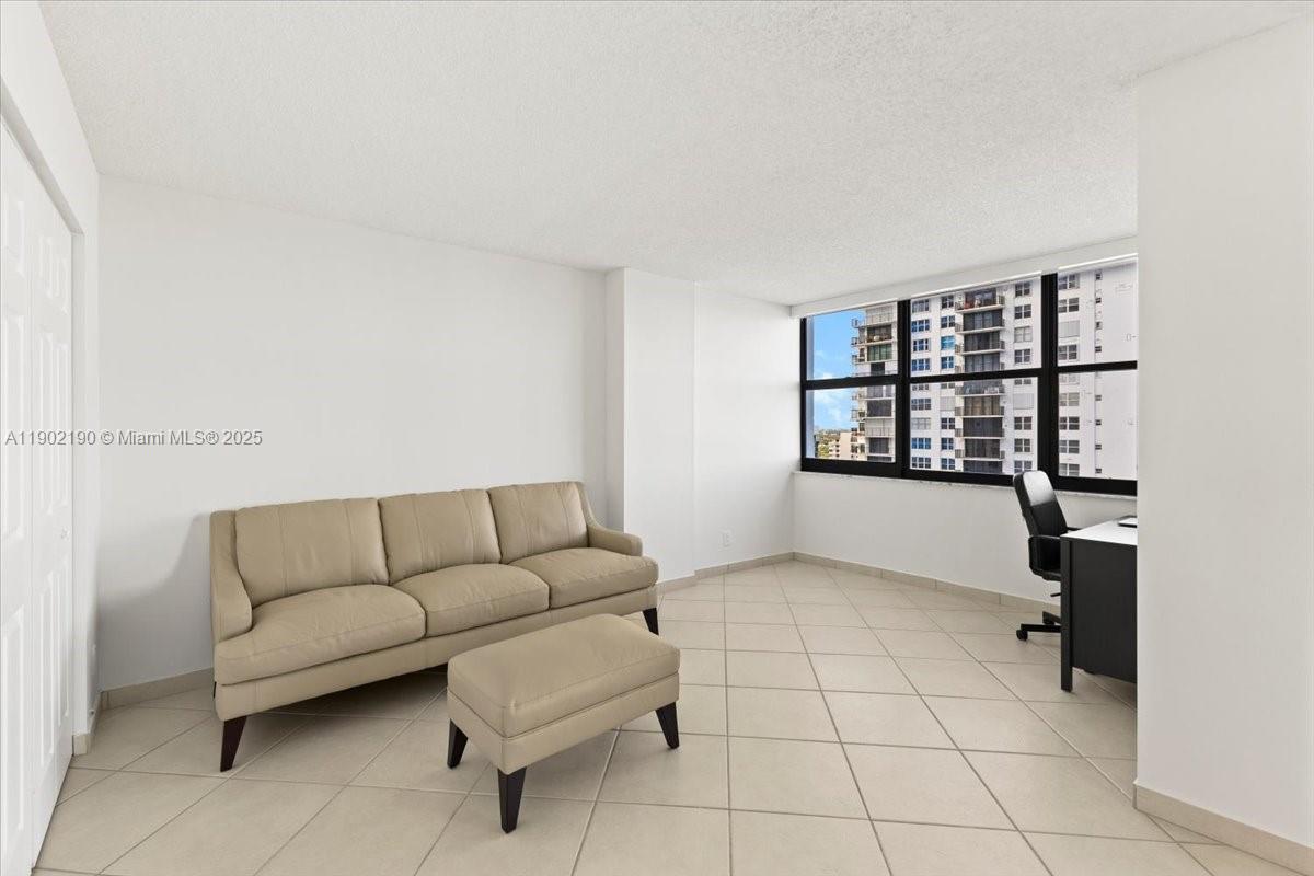 CATANIA CONDO - Residential