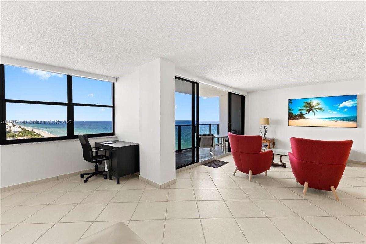 CATANIA CONDO - Residential