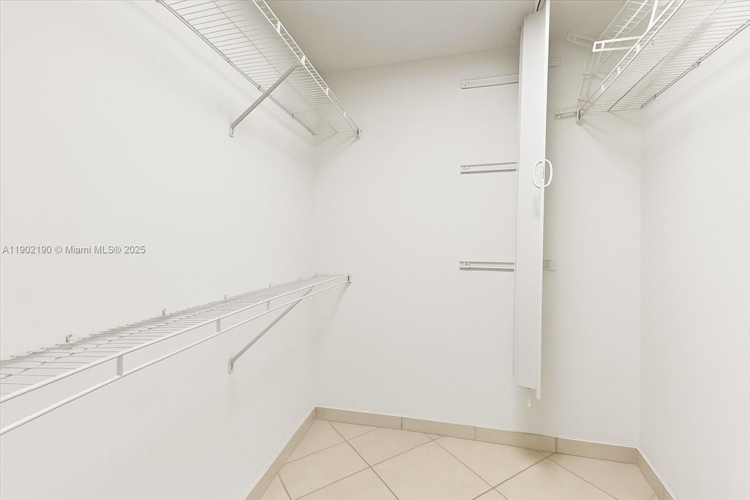 CATANIA CONDO - Residential